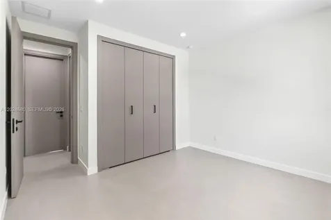 6853 S Waterway Drive Miami FL 33155