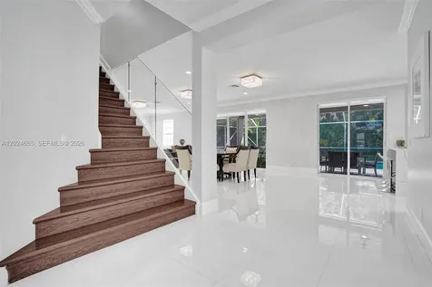 2526 Hunters Run Way Weston FL 33327