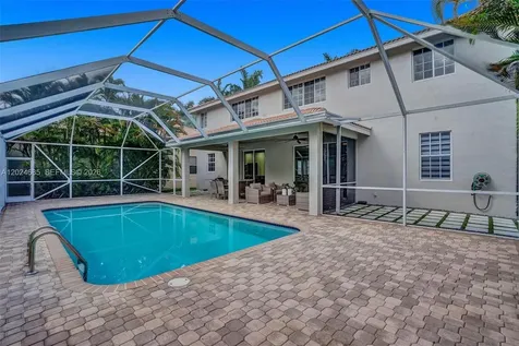 2526 Hunters Run Way Weston FL 33327