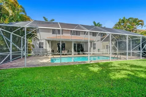 2526 Hunters Run Way Weston FL 33327