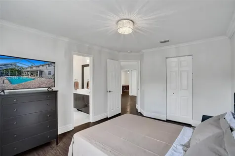 2526 Hunters Run Way Weston FL 33327