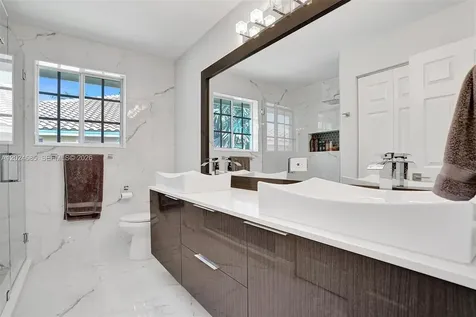 2526 Hunters Run Way Weston FL 33327