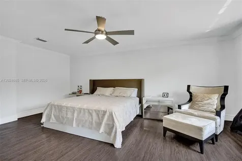 2526 Hunters Run Way Weston FL 33327