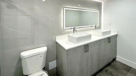 2780 NE 183rd Street Aventura FL 33160