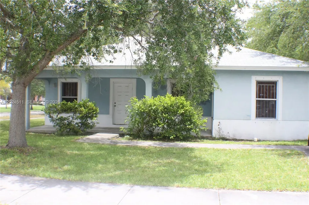 2121 NW 68th Terrace Miami FL 33147