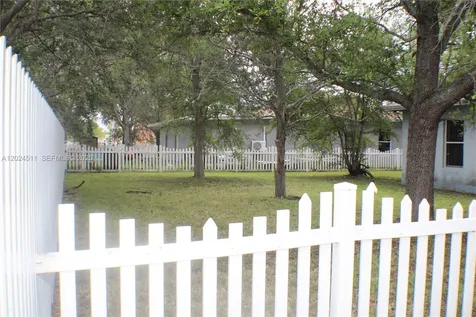 2121 NW 68th Terrace Miami FL 33147