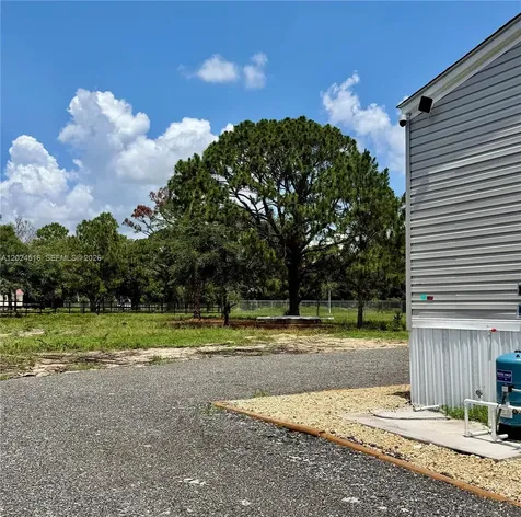 170 S Jinete Street Clewiston FL 33440