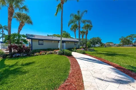 5800 Rambler Rose Way West Palm Beach FL 33415