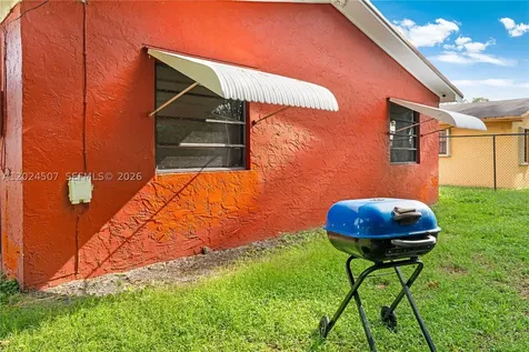 2225 NW 170th Terrace Miami Gardens FL 33056