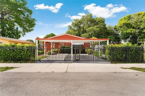 2225 NW 170th Terrace Miami Gardens FL 33056