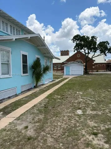 1870 Lakeview Drive Sebring FL 33870