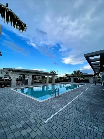 708 SE 13th Court Homestead FL 33034