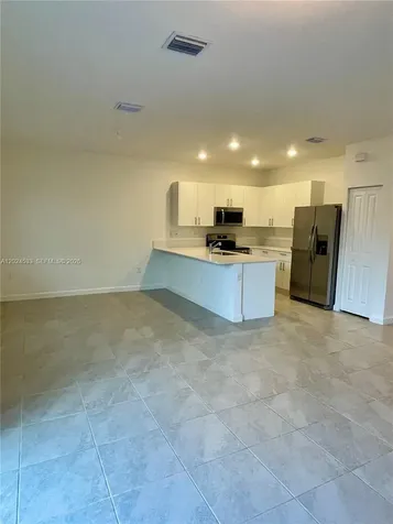 708 SE 13th Court Homestead FL 33034