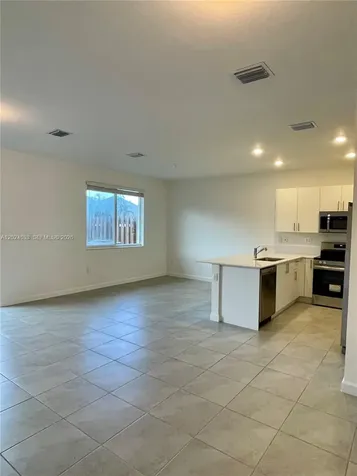 708 SE 13th Court Homestead FL 33034