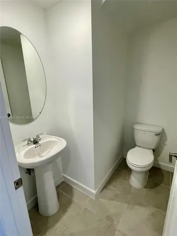 708 SE 13th Court Homestead FL 33034