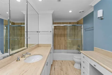 16518 NE 26th Avenue North Miami Beach FL 33160