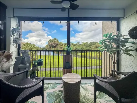 2900 NW 42nd Avenue Coconut Creek FL 33066