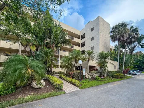 2900 NW 42nd Avenue Coconut Creek FL 33066
