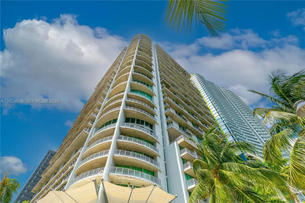 690 SW 1st Court Miami FL 33130