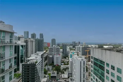 690 SW 1st Court Miami FL 33130