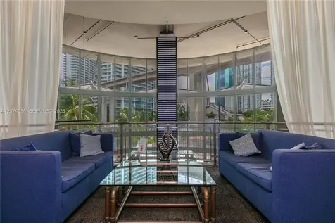 690 SW 1st Court Miami FL 33130