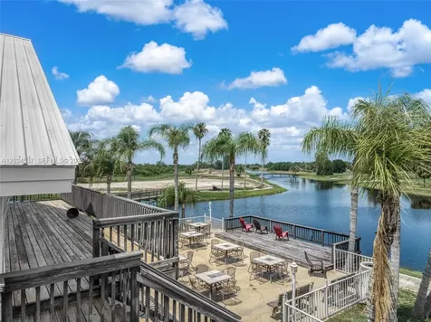 1613 Duane Palmer Sebring FL 33876
