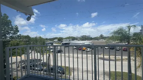 12890 NE 8th Avenue North Miami FL 33161