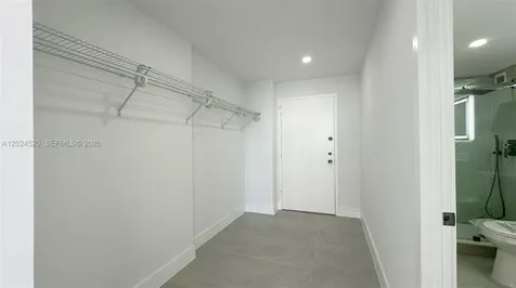 2750 NE 183rd Street Aventura FL 33160