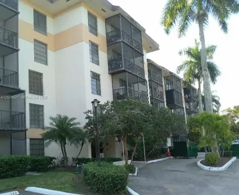 5570 NW 44th Street Lauderhill FL 33319