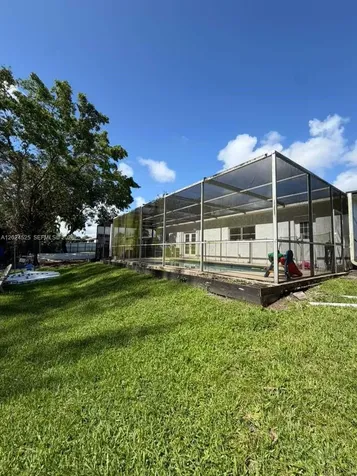 5450 SW 55th Avenue Davie FL 33314