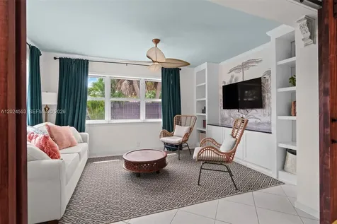 3627 NE 19th Avenue Oakland Park FL 33308