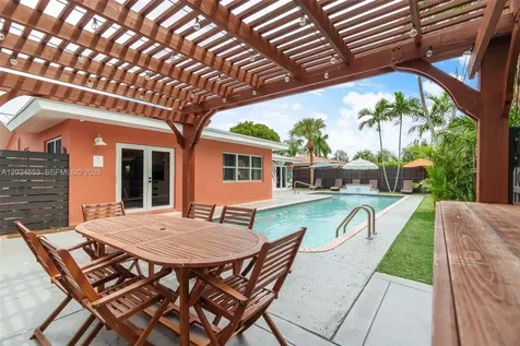 3627 NE 19th Avenue Oakland Park FL 33308
