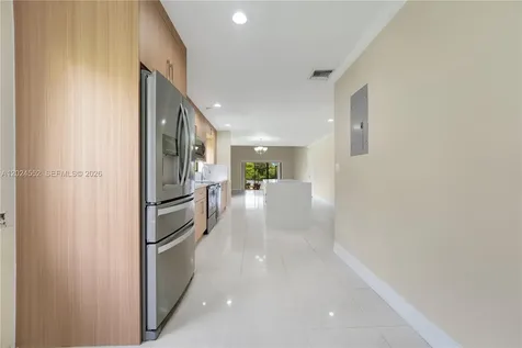 3719 Estepona Avenue Doral FL 33178