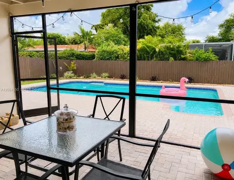 1841 NW 113th Avenue Pembroke Pines FL 33026