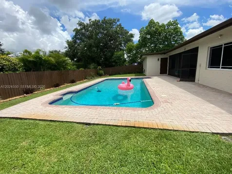 1841 NW 113th Avenue Pembroke Pines FL 33026