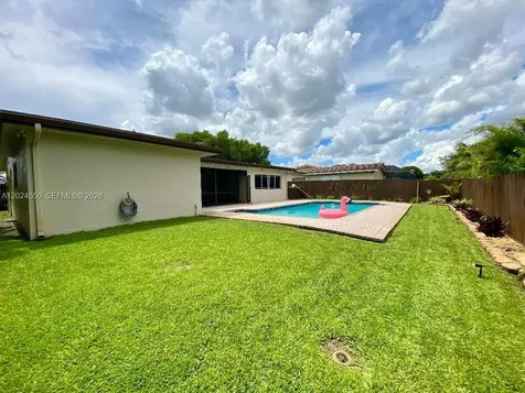 1841 NW 113th Avenue Pembroke Pines FL 33026
