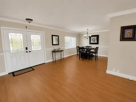 1841 NW 113th Avenue Pembroke Pines FL 33026