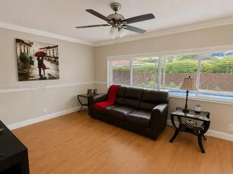 1841 NW 113th Avenue Pembroke Pines FL 33026