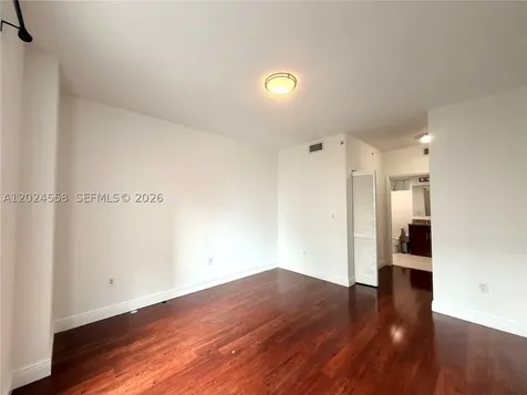 7290 SW 90th Street Miami FL 33156
