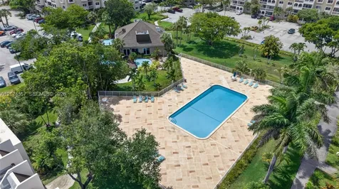 7920 Camino Real Miami FL 33143