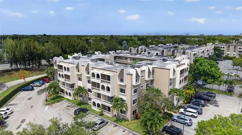 7920 Camino Real Miami FL 33143