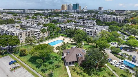 7920 Camino Real Miami FL 33143
