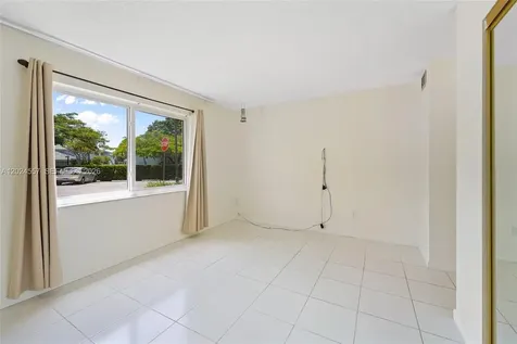7920 Camino Real Miami FL 33143