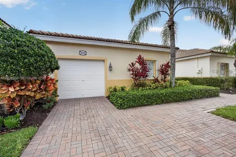 2368 Windjammer Way West Palm Beach FL 33411