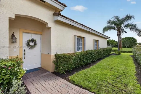 2368 Windjammer Way West Palm Beach FL 33411
