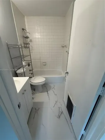 14816 SW 104th Street Miami FL 33196