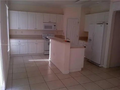 5702 NW 112 Court Doral FL 33178
