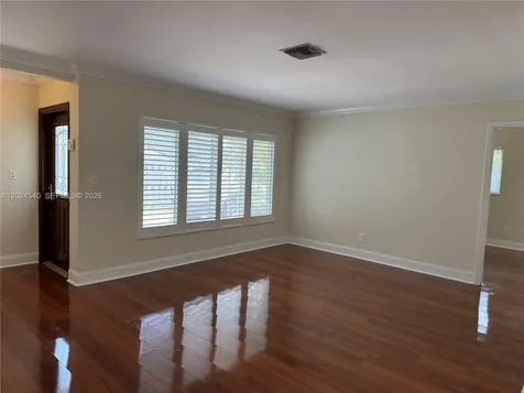 1660 NW 42nd Street Oakland Park FL 33309