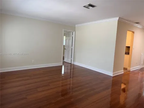 1660 NW 42nd Street Oakland Park FL 33309