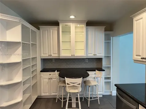 1660 NW 42nd Street Oakland Park FL 33309